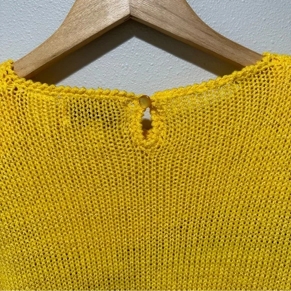 Maurada Vintage Abstract Sweater